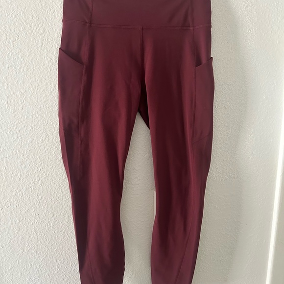 Fabletics Burgundy Leggings - Picture 1 of 4